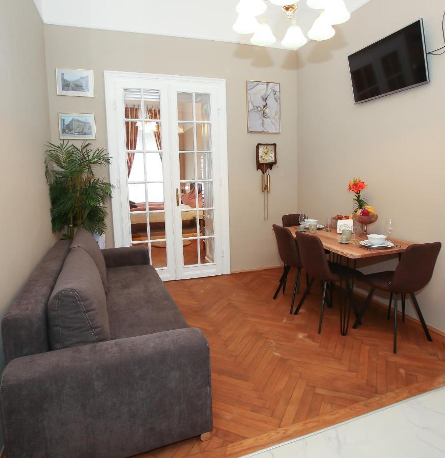Opera Appartement *